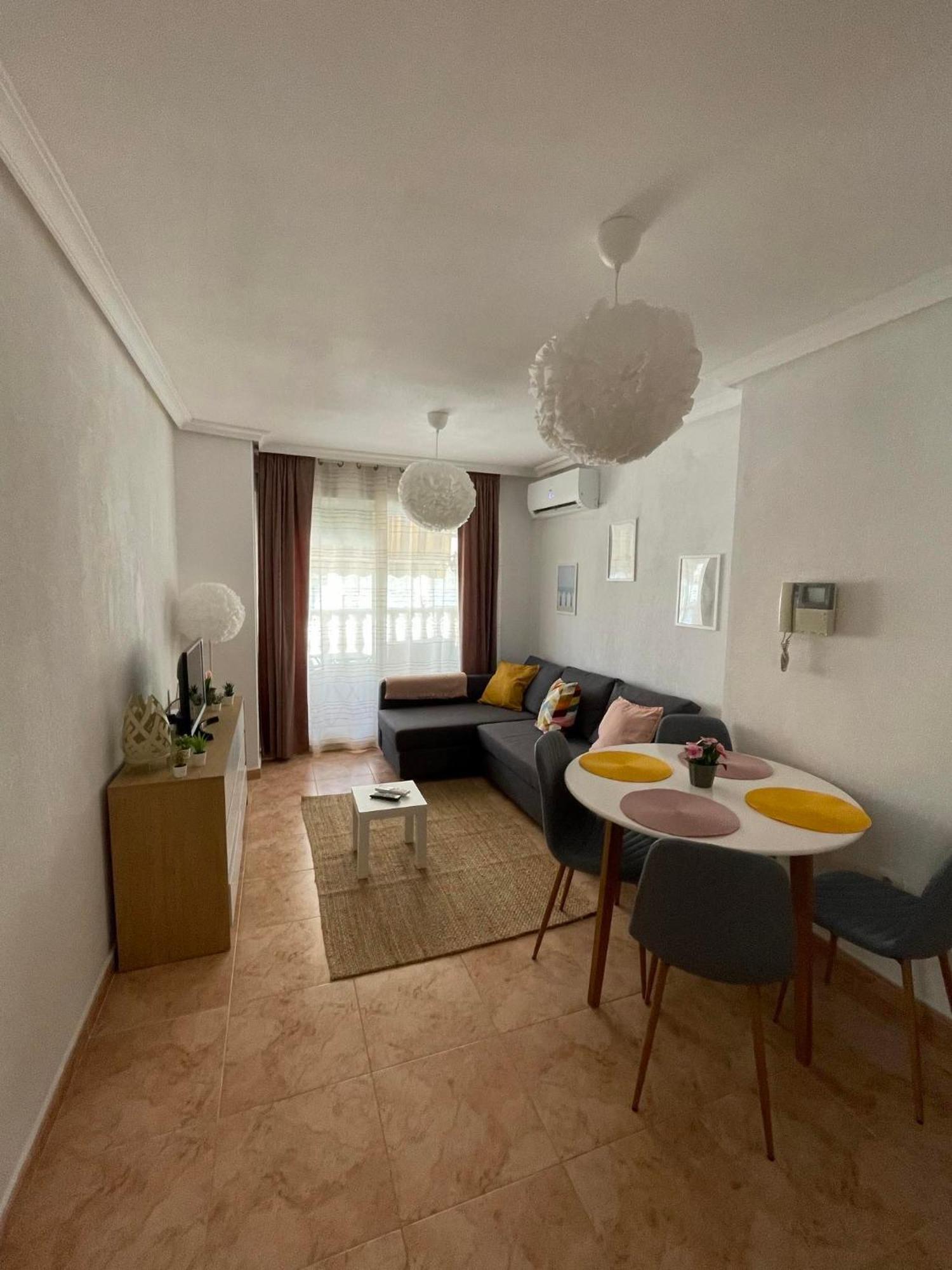 Charming Apartment 500M To Cura Beach Torrevieja Dış mekan fotoğraf